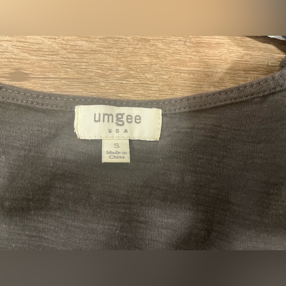Umgee Top - Picture 6 of 6
